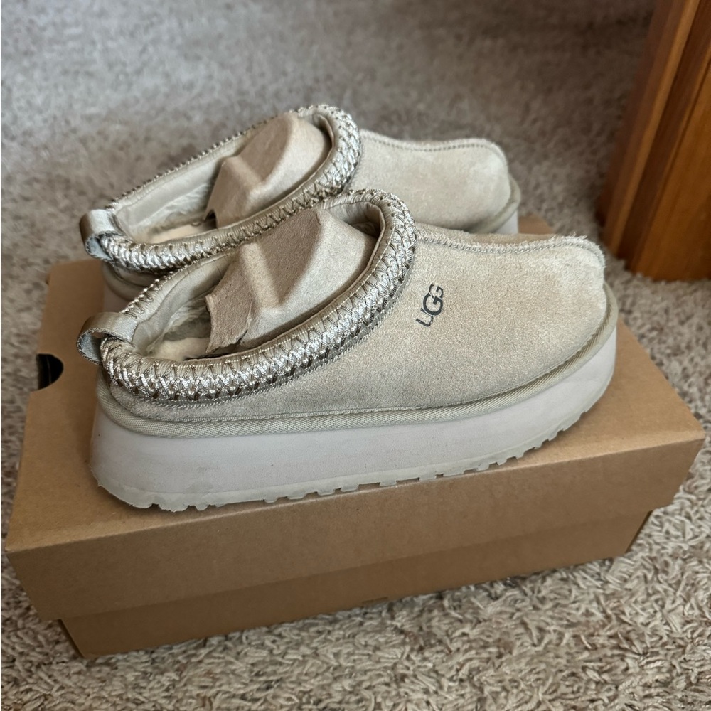 UGG Tazz